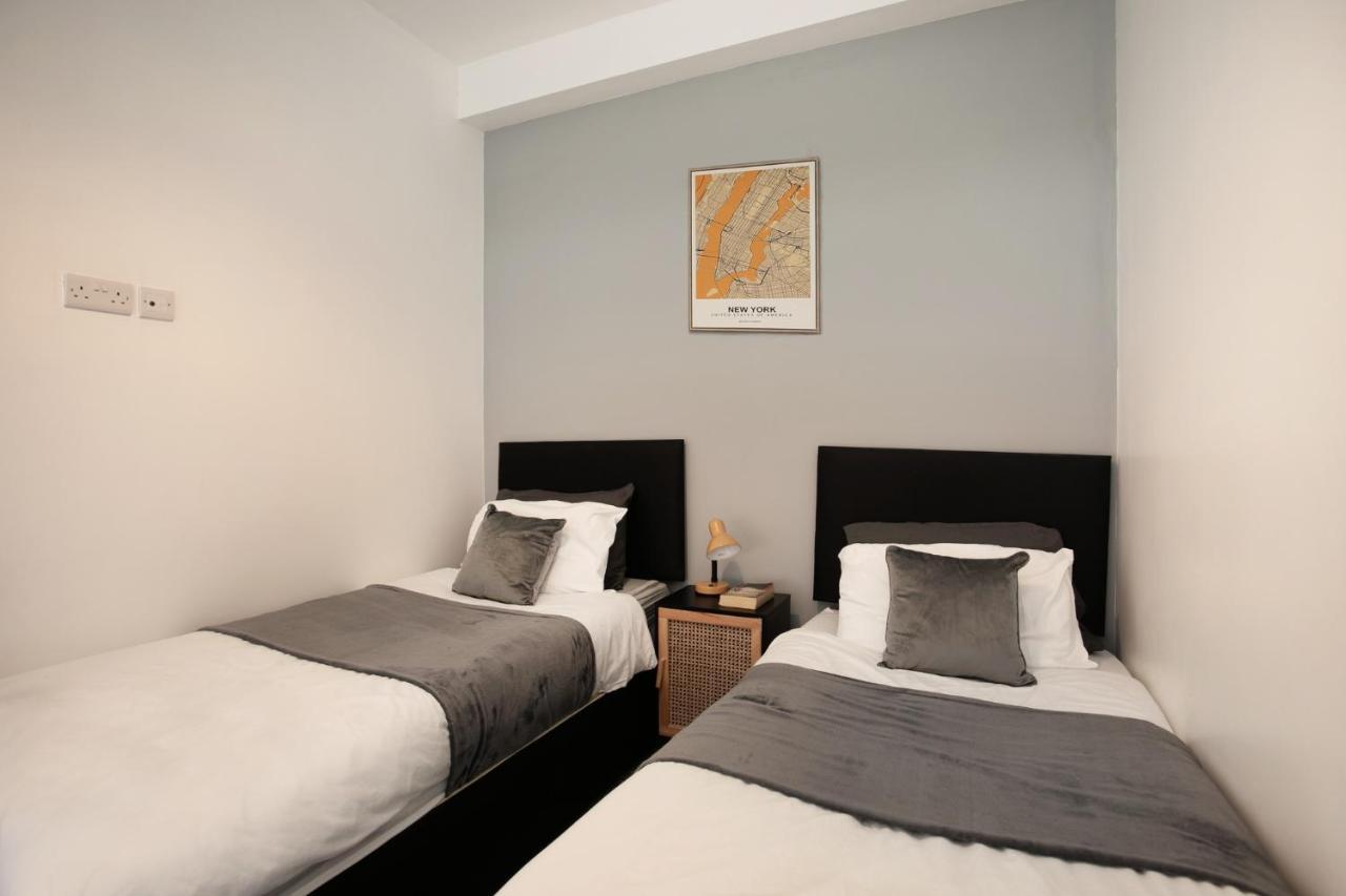 Spacious 2 Bedroom Apartments - 5 Mins From Qmc, Universities And City Centre! Nottingham Exterior foto